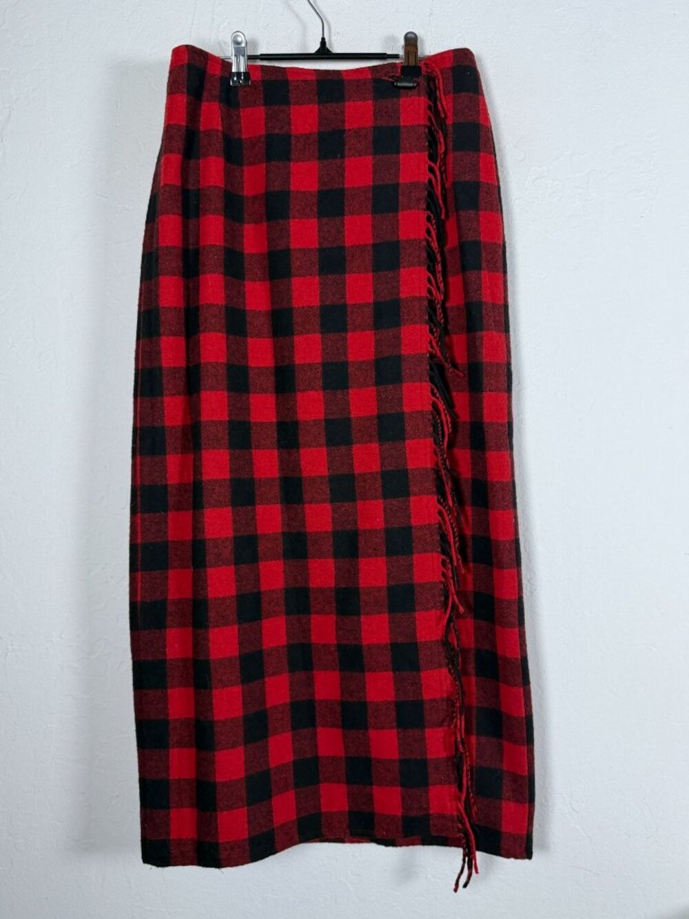 Liz Claiborne Womens Red & Black Buffalo Plaid Wool Blend Wrap Skirt Petite 8